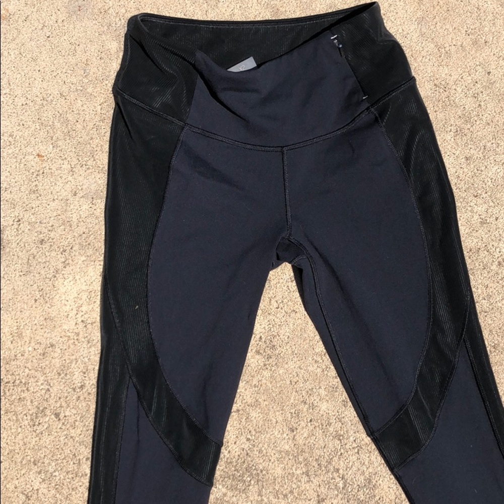 Calia by Carrie Underwood leggings - Picture 2 of 6